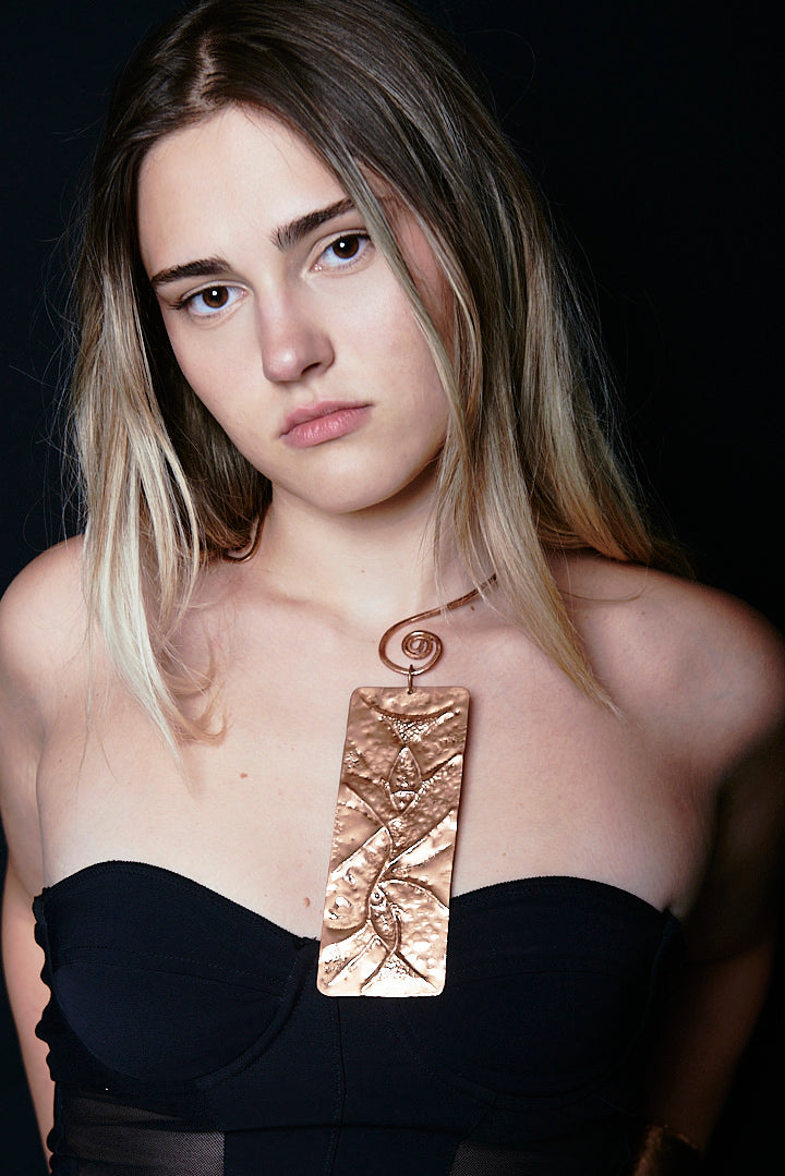 Selvaggia – Handmade Sculptural Copper Pendant