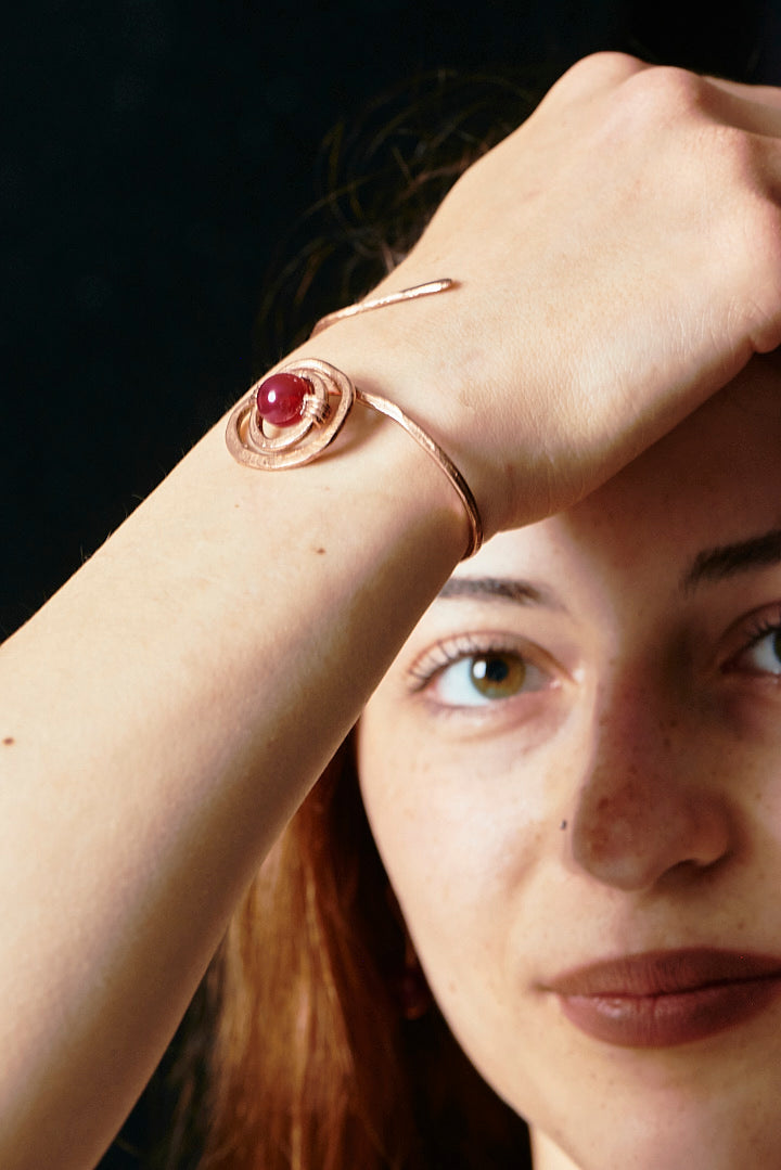 Rosso Strutturato – Copper Parure with Red Stone