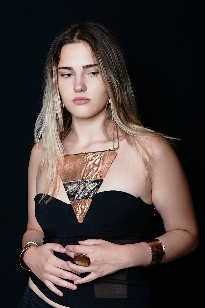 Forgia – Handmade Copper Pendant with Patina Detail