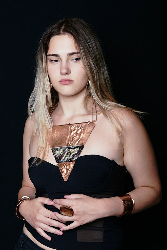 Forgia – Handmade Copper Pendant with Patina Detail